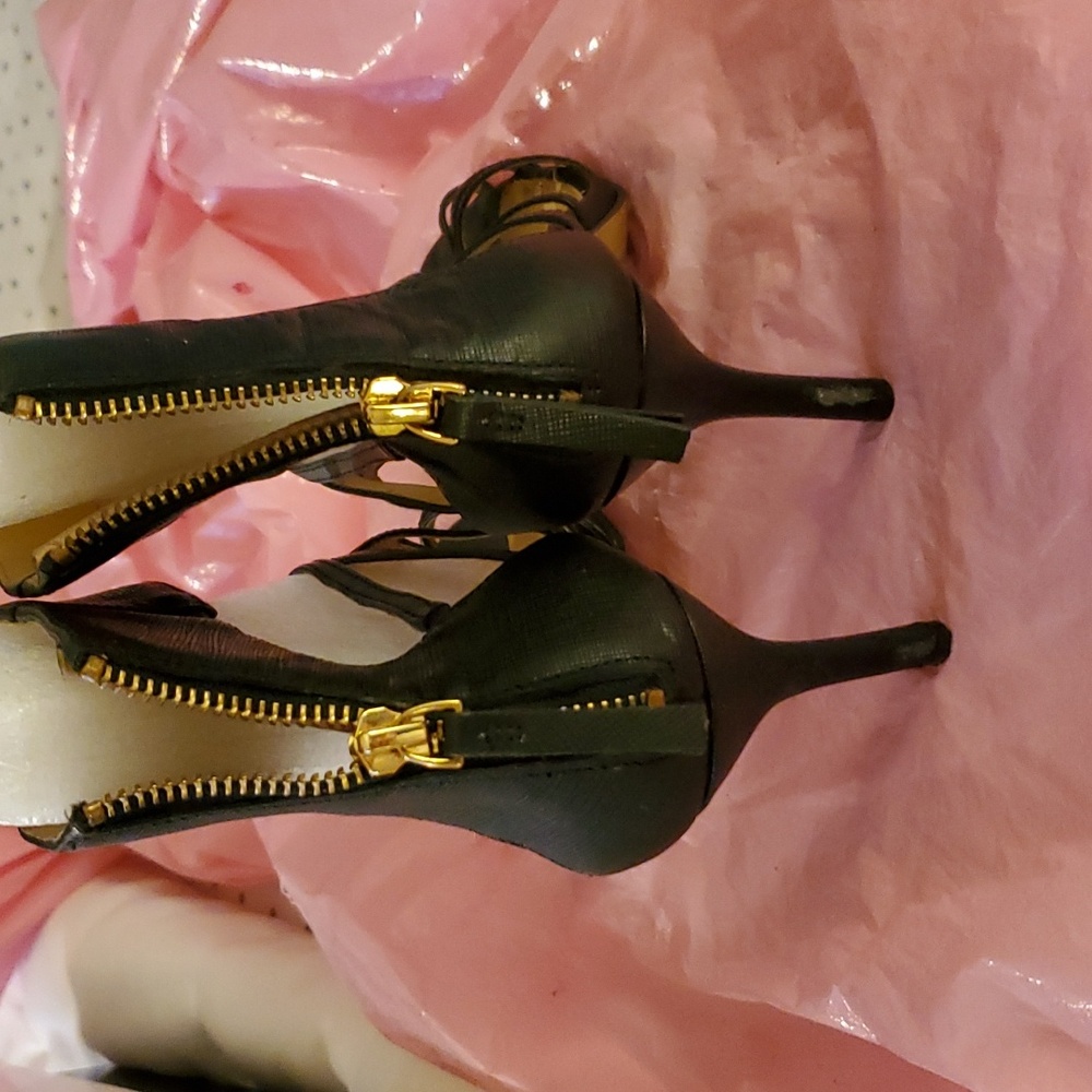 Shoes - Picture 3 of 3
